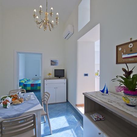Blu Rose Apartment Amalfi Exterior foto